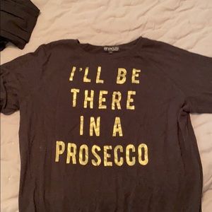 Long sleeved shirt. Prosesecco